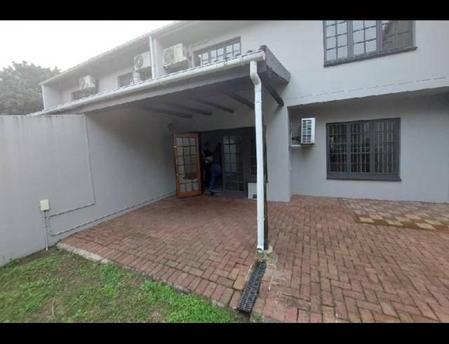 3 BEDROOM DUPLEX TO LET IN ARBORETUM